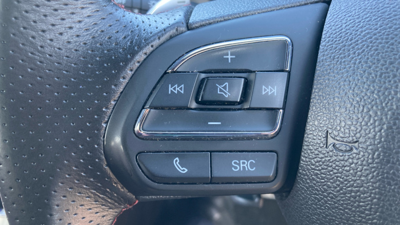 MG Hs 1.5 T-GDI Exclusive 5dr DCT Petrol Hatchback